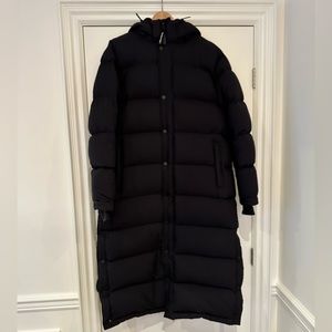 Aritzia The Super Puff Long